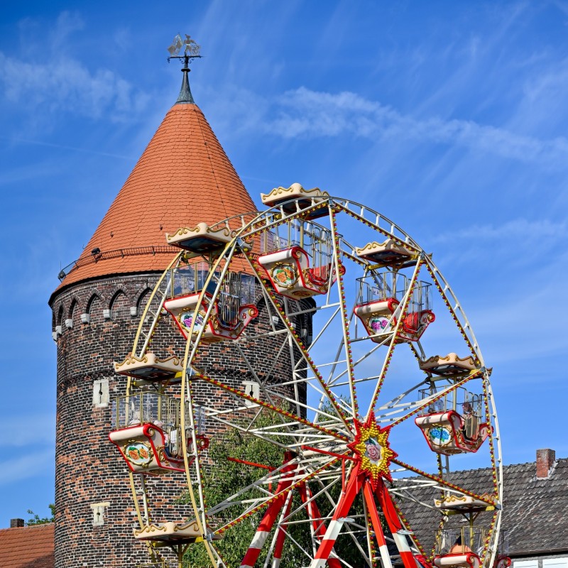 Heimatfest, Stadtagentur